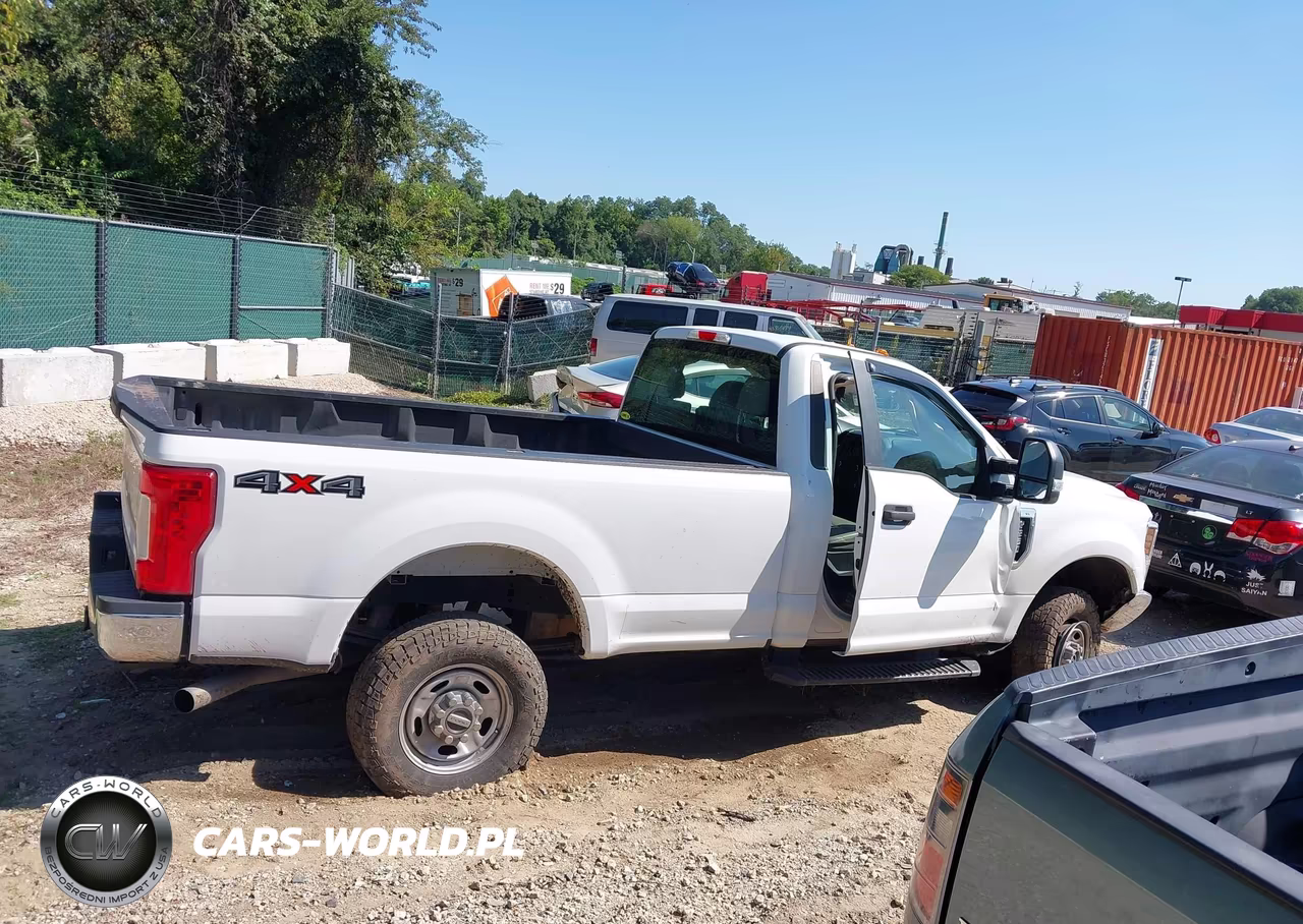 2018 Ford F-250 Xl VIN:1FTBF2B69JEC37238 - 13