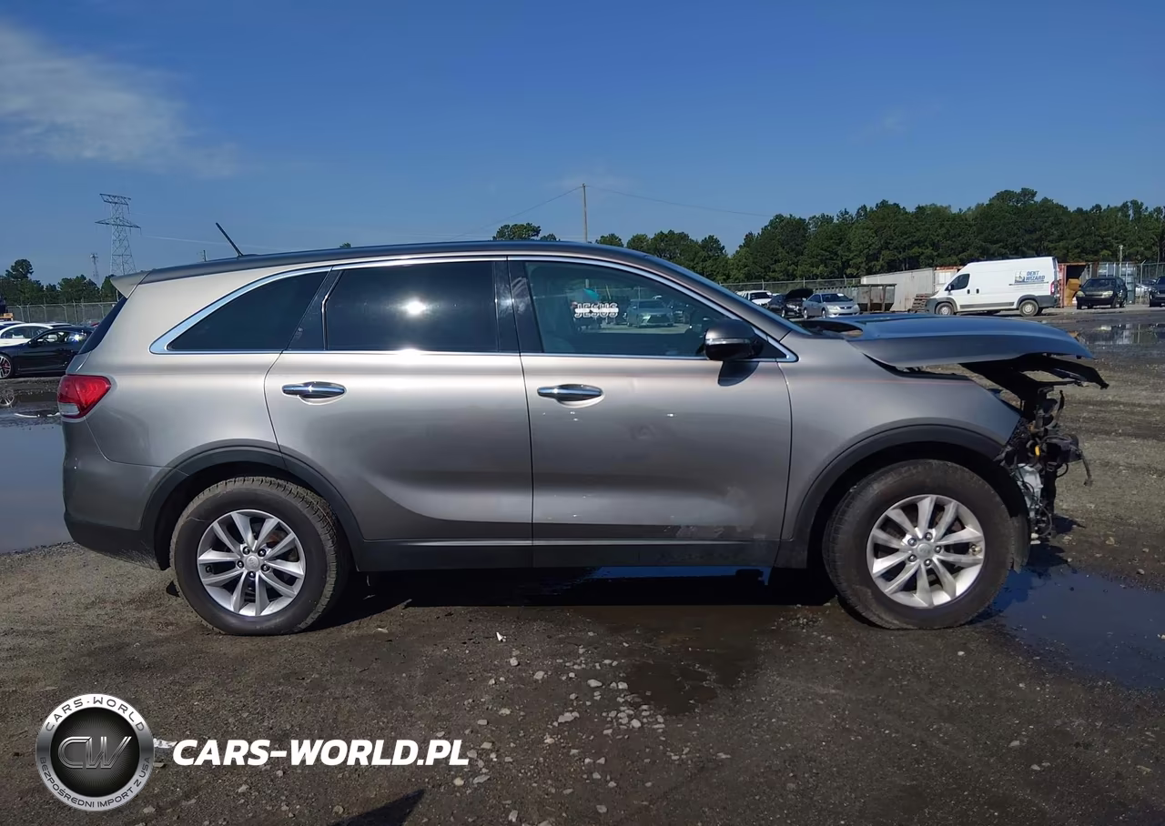 2016 Kia Sorento 2.4L L VIN:5XYPG4A37GG004058 - 14