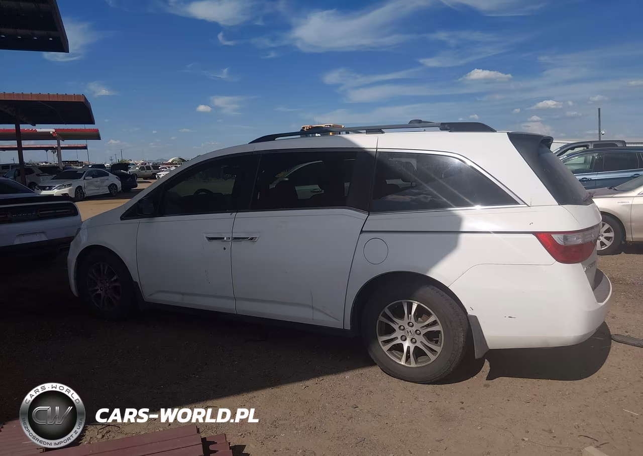 2011 Honda Odyssey Ex-L VIN:5FNRL5H61BB002350 - 13