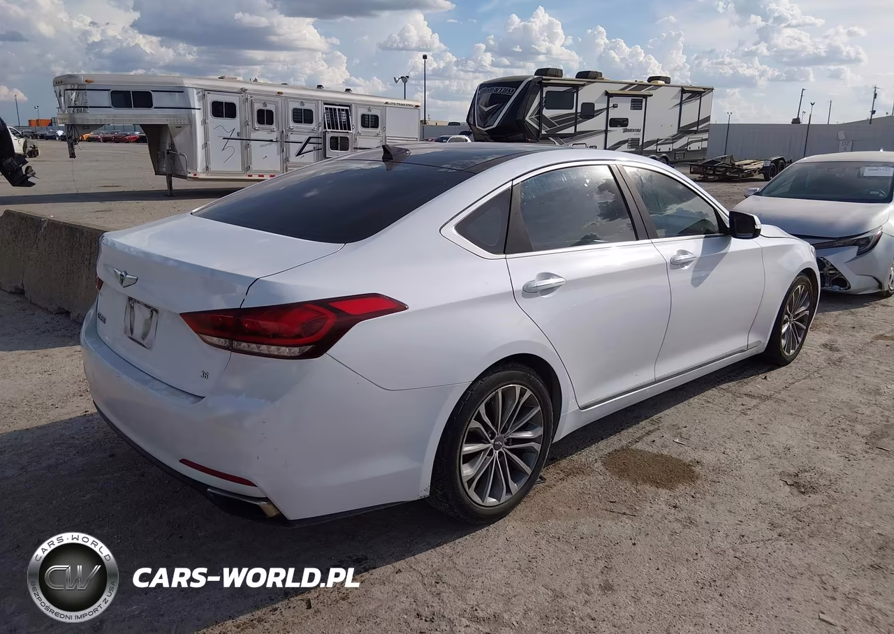 2015 Hyundai Genesis 3.8 VIN:KMHGN4JE4FU017270 - 4