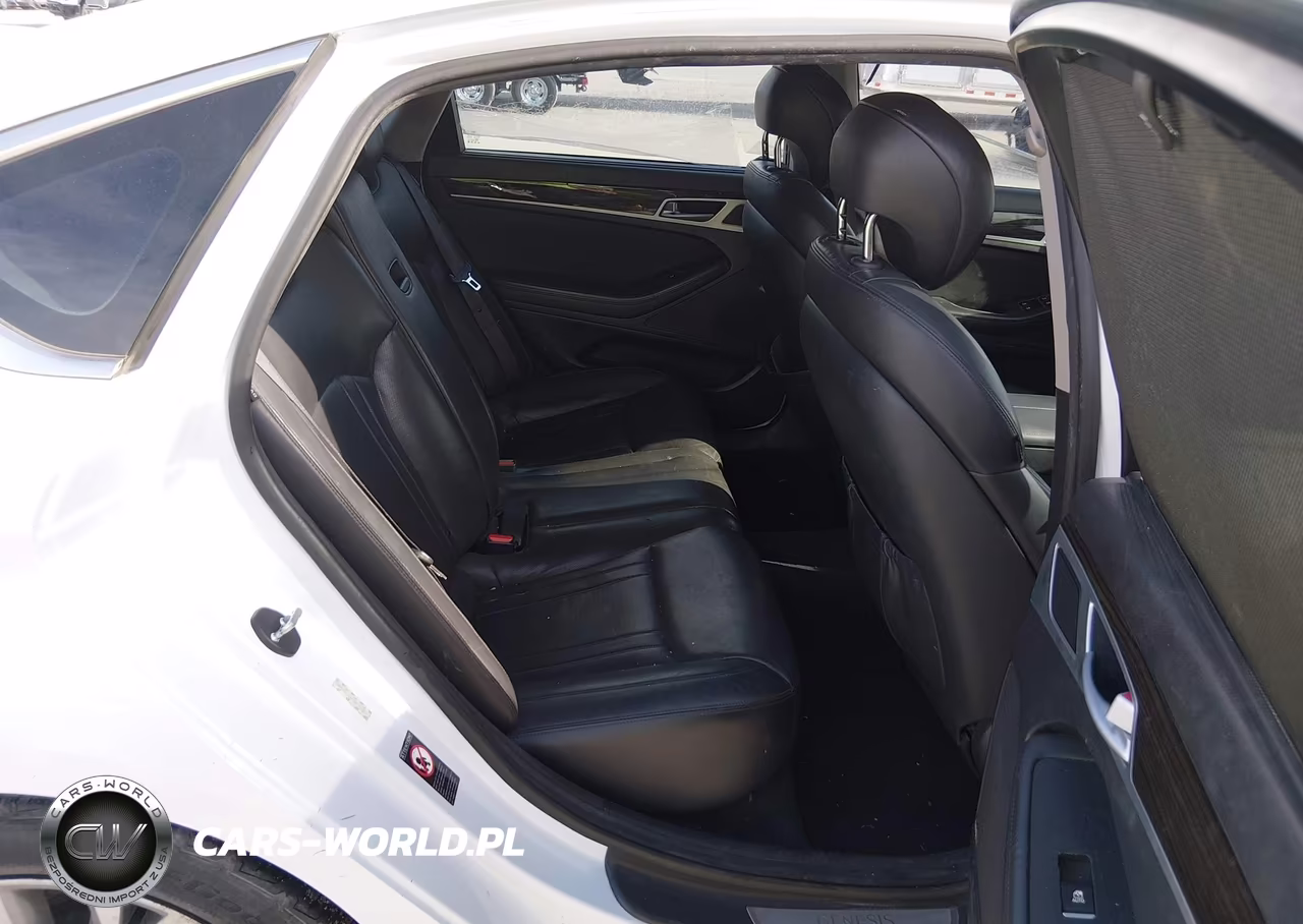 2015 Hyundai Genesis 3.8 VIN:KMHGN4JE4FU017270 - 8