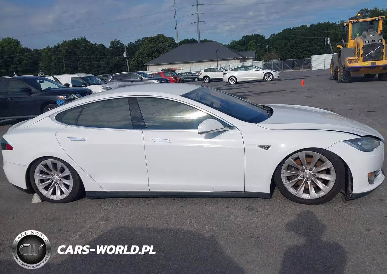 2013 Tesla Model S VIN:5YJSA1CNXDFP12820 - 13