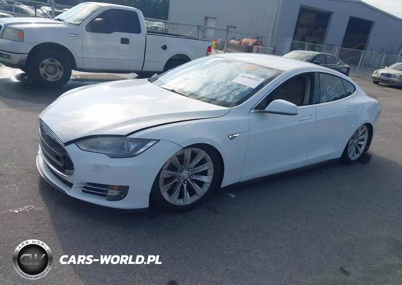2013 Tesla Model S VIN:5YJSA1CNXDFP12820 - 2