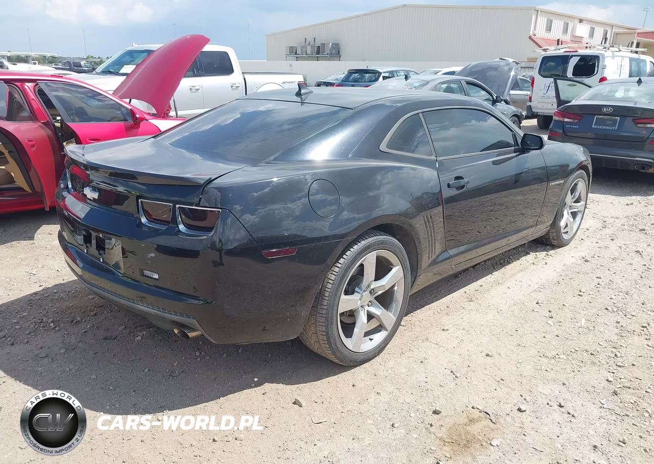 2013 Chevrolet Camaro 2Ls VIN:2G1FA1E34D9110456 - 4