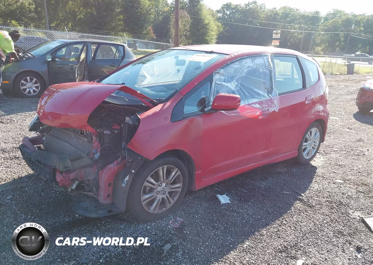2010 Honda Fit Sport VIN:JHMGE8H62AC031840 - 2