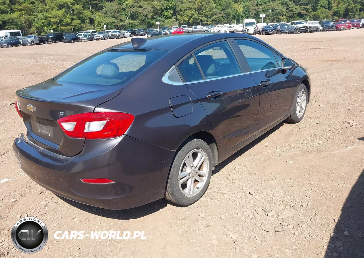 2017 Chevrolet Cruze Lt Auto VIN:1G1BE5SM4H7199976 - 4