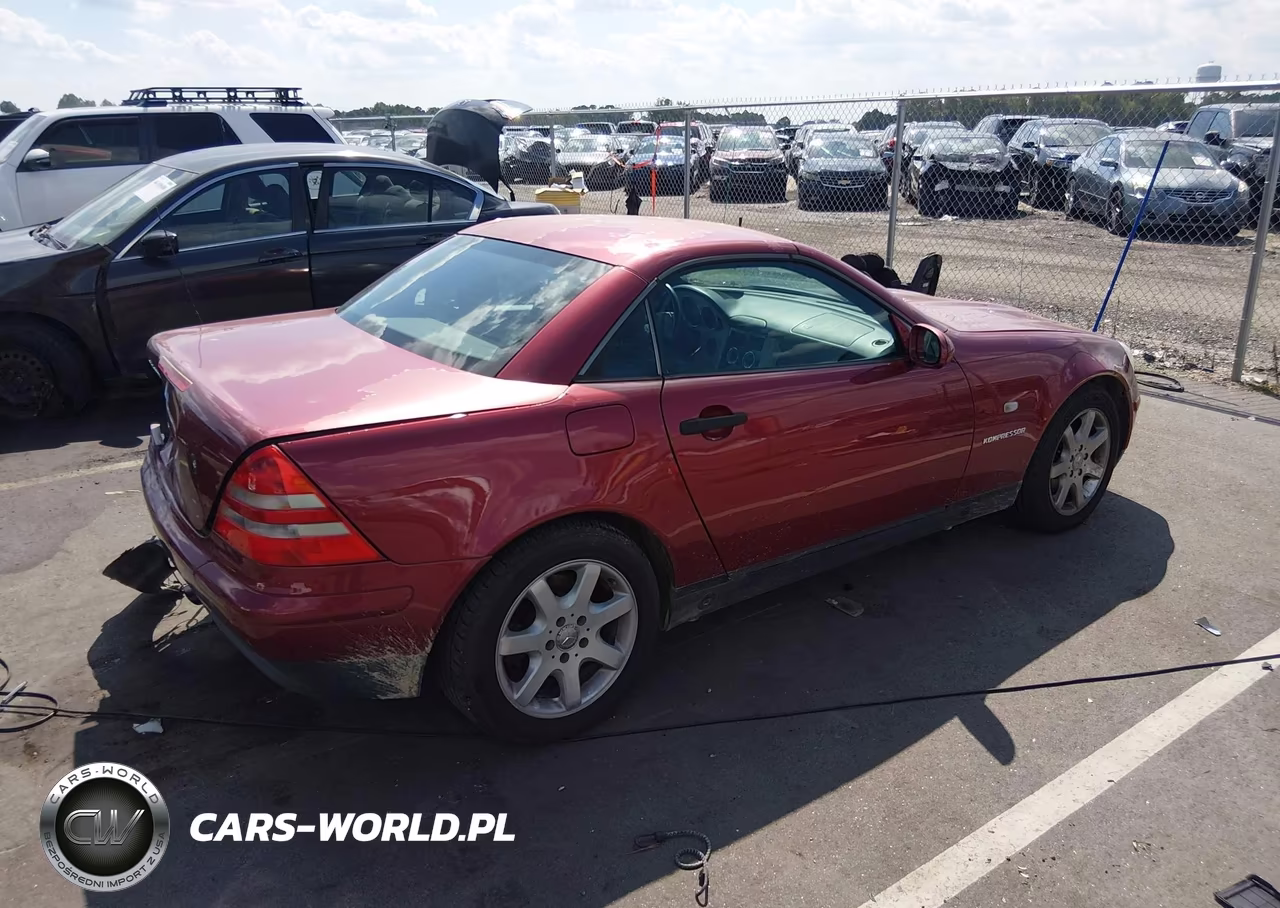 1999 Mercedes-Benz Slk 230 Kompressor VIN:WDBKK47F9XF133754 - 4