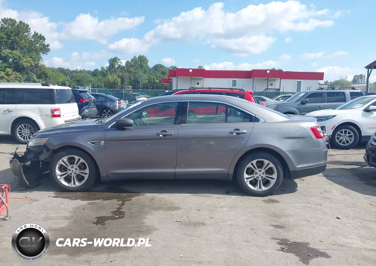 2014 Ford Taurus Sel VIN:1FAHP2H82EG103915 - 15