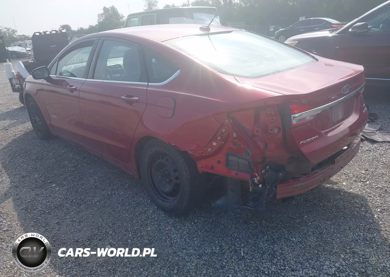 2018 Ford Fusion Hybrid Se VIN:3FA6P0LU6JR172240 - 3
