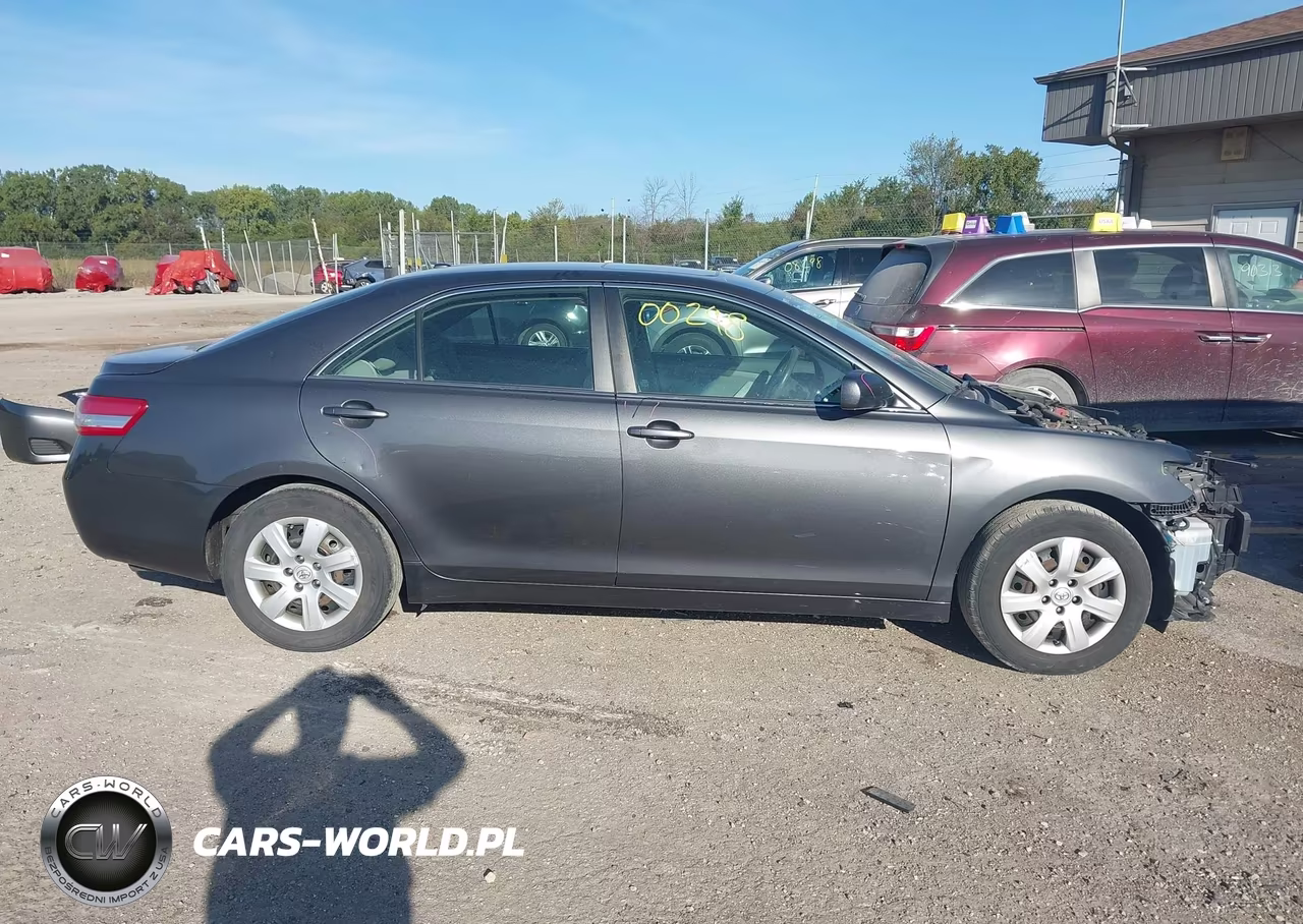2011 Toyota Camry Le VIN:4T4BF3EKXBR091469 - 14