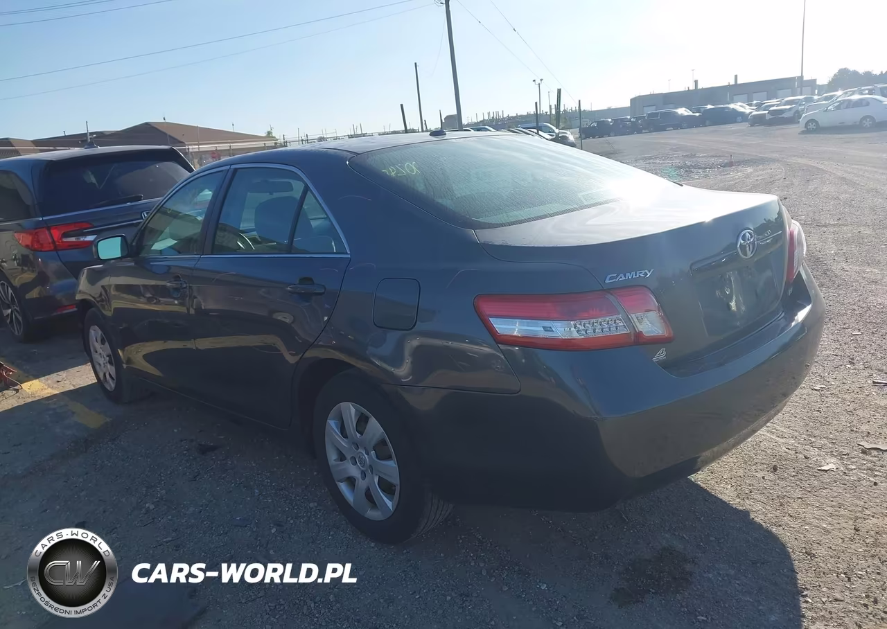 2011 Toyota Camry Le VIN:4T4BF3EKXBR091469 - 3