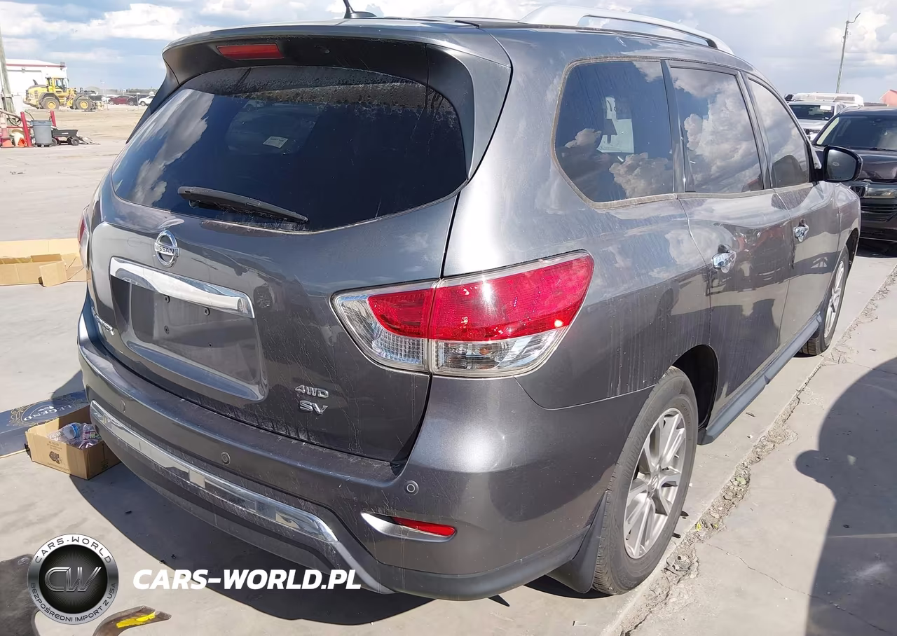 2015 Nissan Pathfinder Platinum-S-Sl-Sv VIN:5N1AR2MM7FC679979 - 4