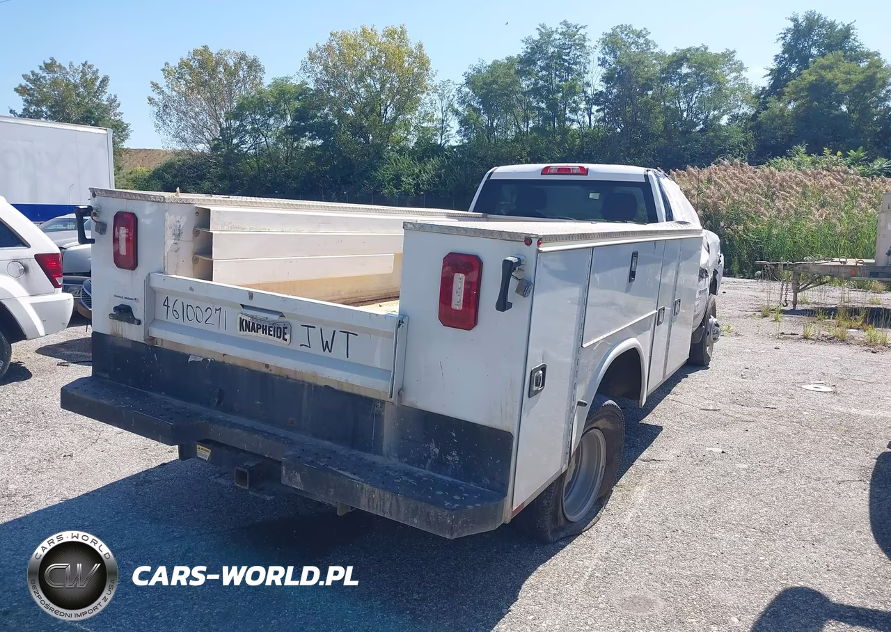 2024 Chevrolet Silverado 3500Hd Chassis Work Truck VIN:1GB3YSEY6RF276973 - 4