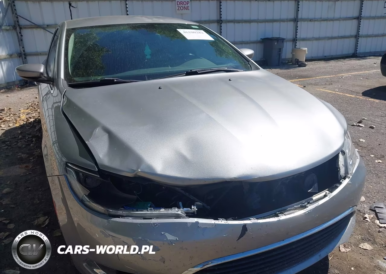 2015 Chrysler 200 Limited VIN:1C3CCCAB3FN682149 - 12