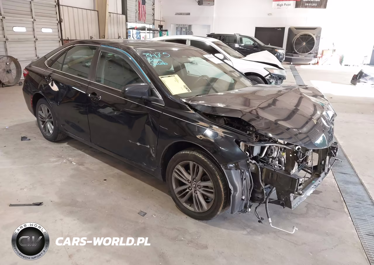 2017 Toyota Camry Se – zdjęcie 1 z 17