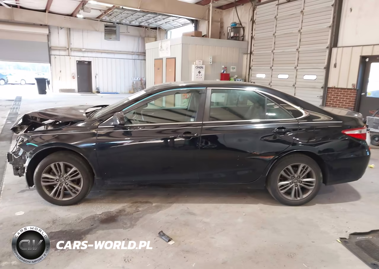 2017 Toyota Camry Se VIN:4T1BF1FK4HU382877 - 15