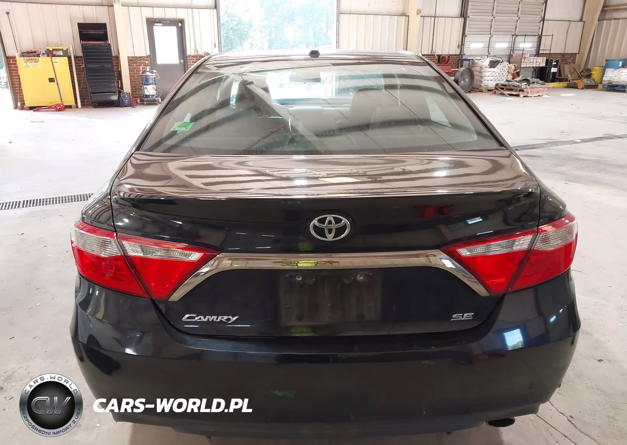 2017 Toyota Camry Se VIN:4T1BF1FK4HU382877 - 17