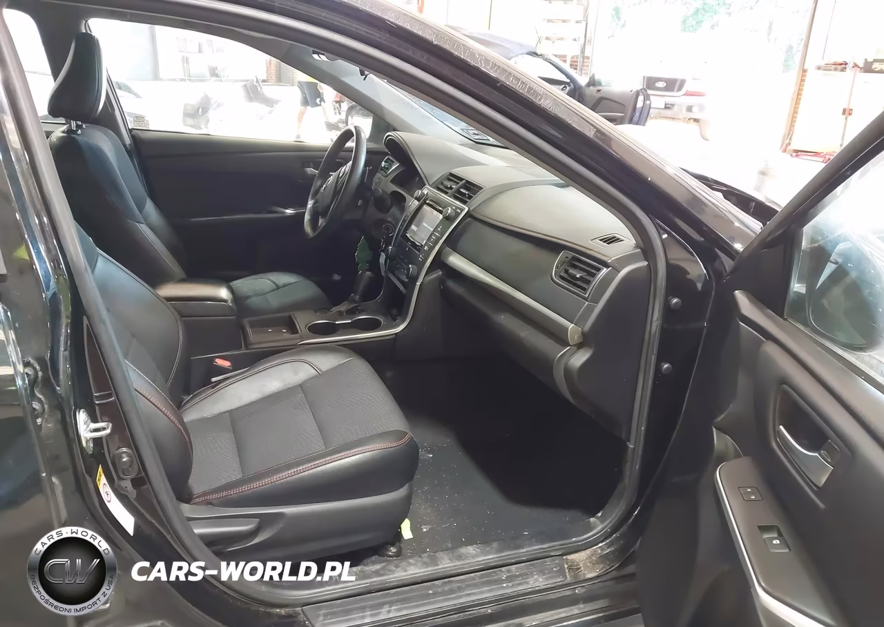 2017 Toyota Camry Se VIN:4T1BF1FK4HU382877 - 5