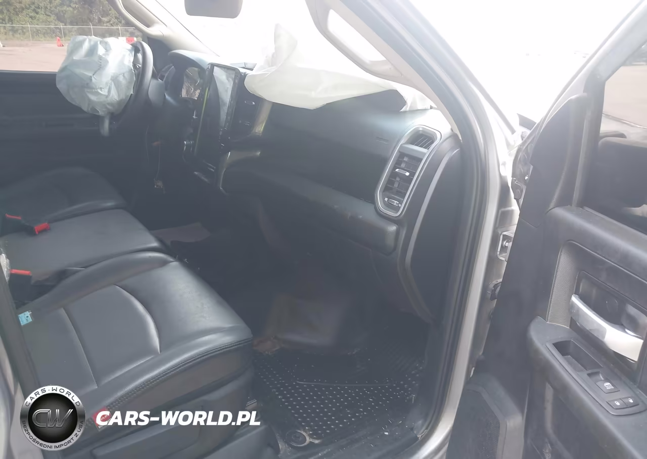 2019 Ram 2500 Tradesman 4X4 6'4 Box VIN:3C6UR5CJ1KG632746 - 5