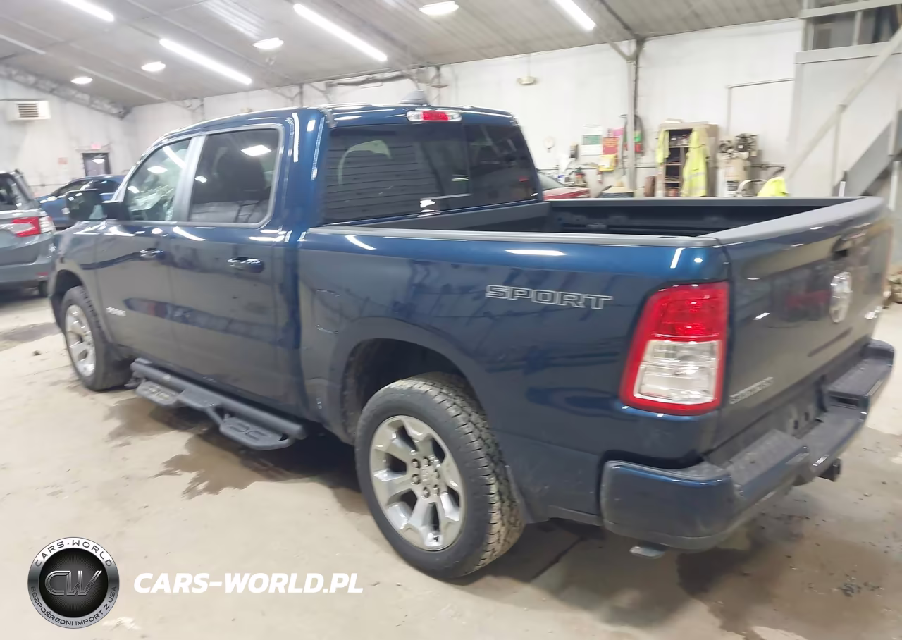 2022 Ram 1500 Big Horn 4X4 5'7 Box VIN:1C6RRFFG0NN477694 - 3