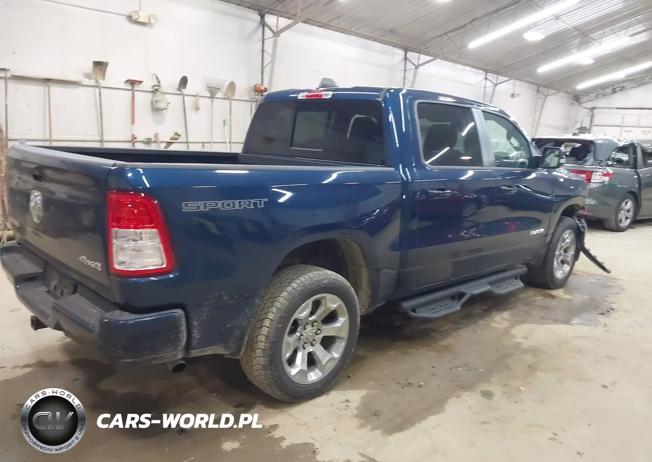 2022 Ram 1500 Big Horn 4X4 5'7 Box VIN:1C6RRFFG0NN477694 - 4