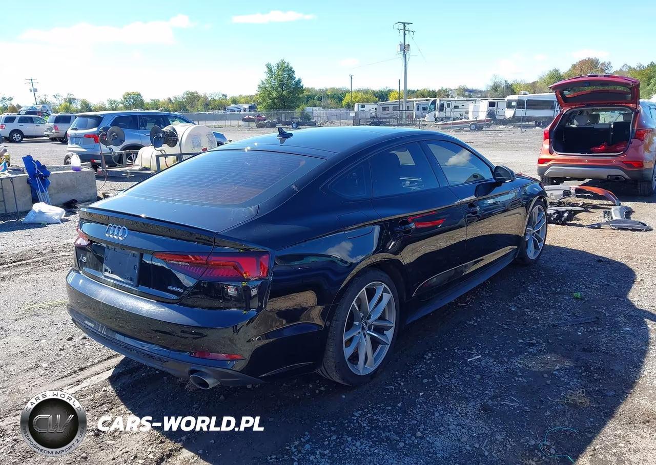 2019 Audi A5 Sportback 45 Pres 45 Premium VIN:WAUFNCF52KA010586 - 4