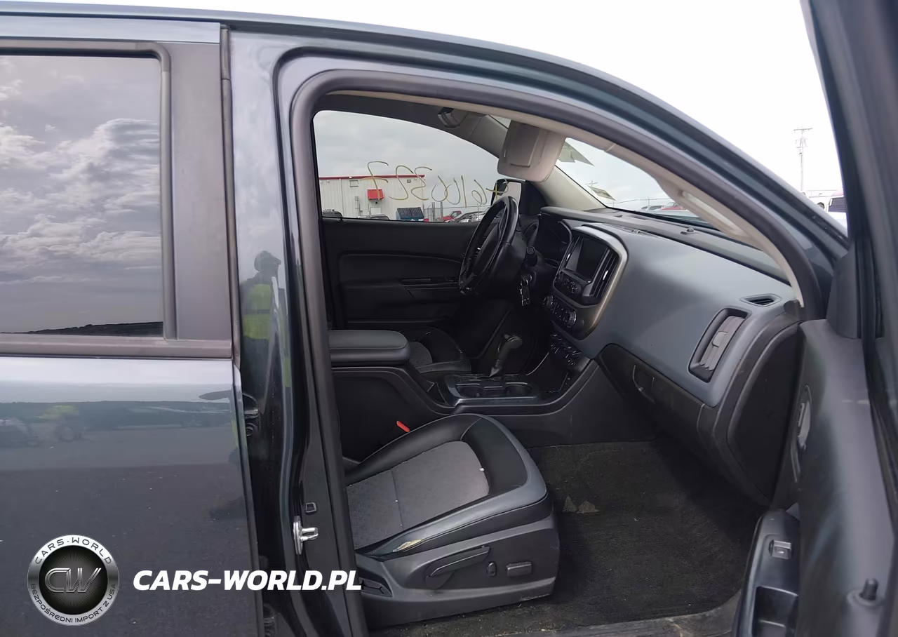 2017 Chevrolet Colorado Z71 VIN:1GCPTDE10H1170010 - 5