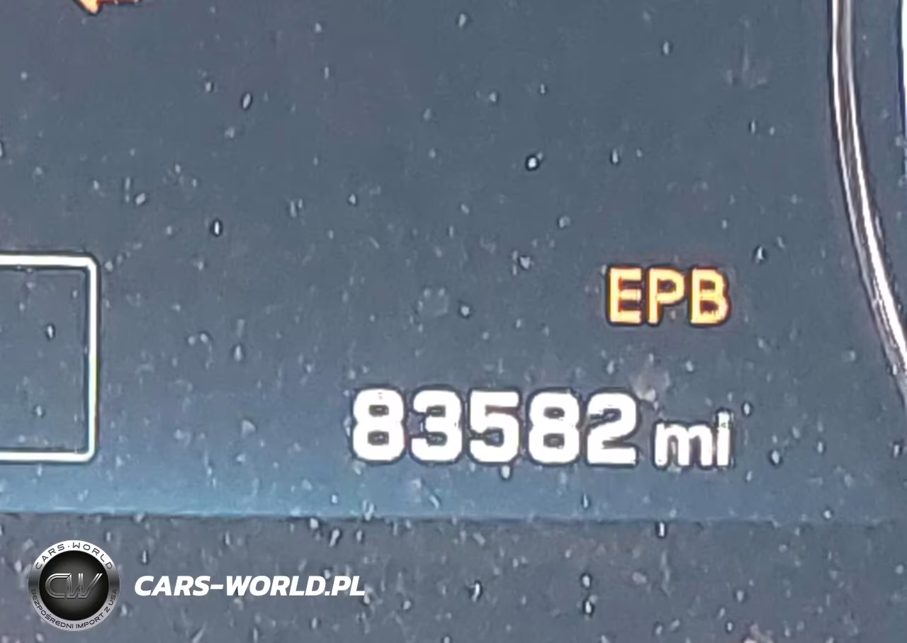 2015 Hyundai Genesis 3.8 VIN:KMHGN4JEXFU034722 - 14