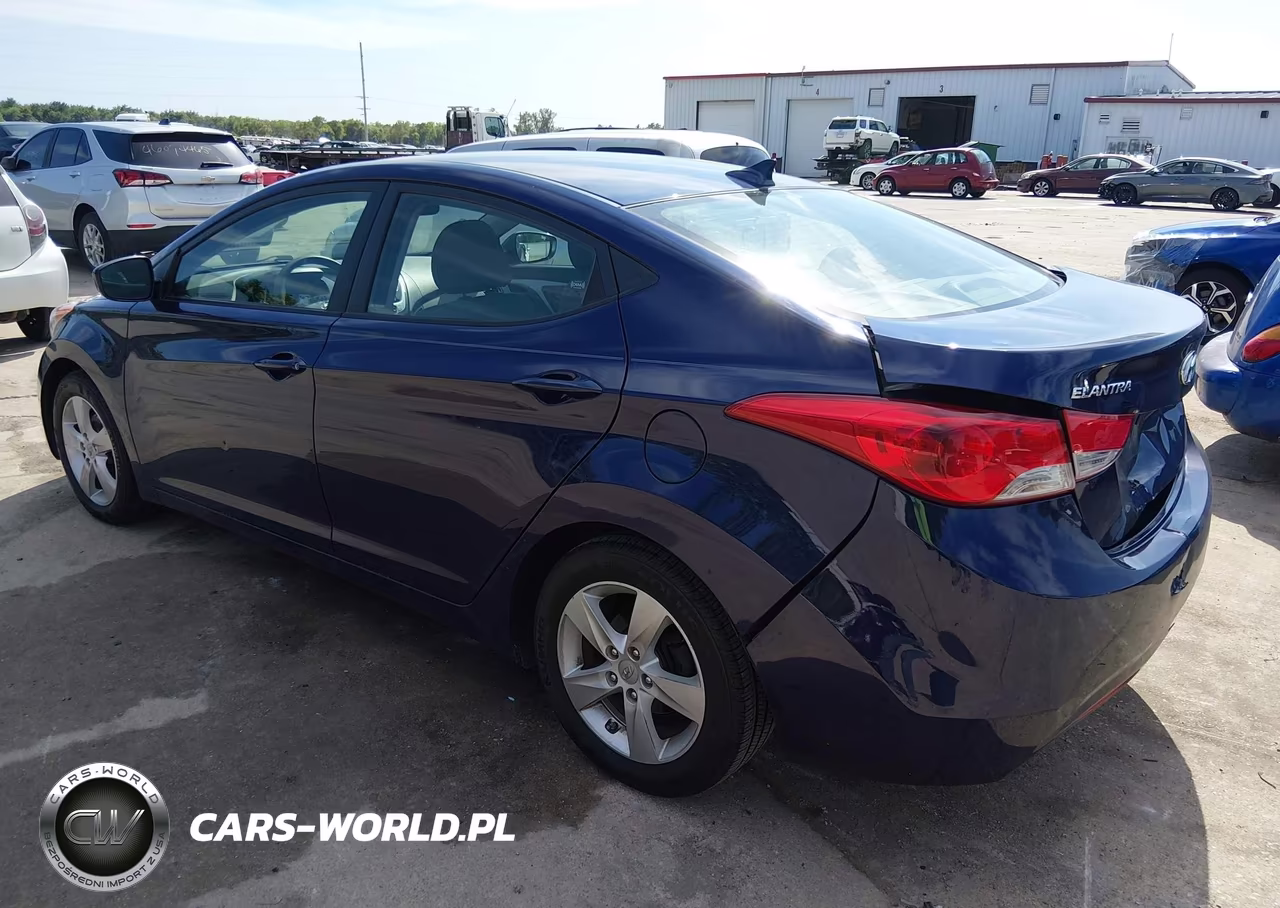 2012 Hyundai Elantra Gls VIN:5NPDH4AE7CH064099 - 3