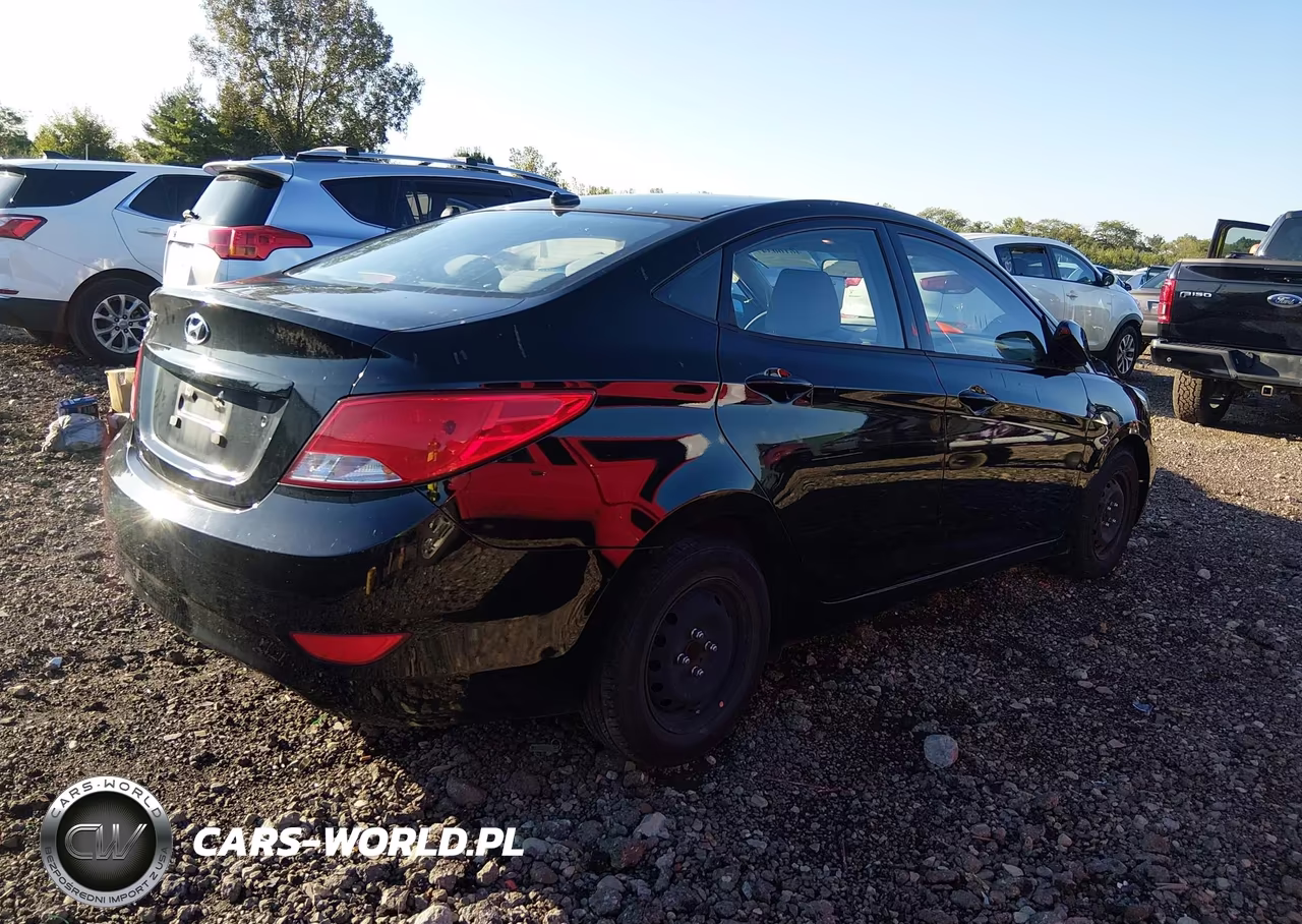 2017 Hyundai Accent Se VIN:KMHCT4AE2HU337078 - 4