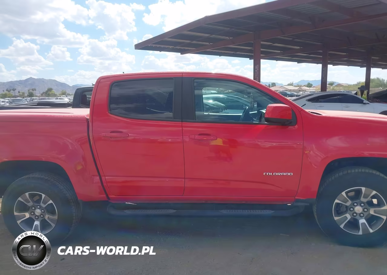 2017 Chevrolet Colorado Z71 VIN:1GCGTDEN1H1190642 - 13