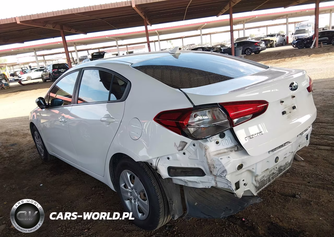 2018 Kia Forte Lx VIN:3KPFK4A79JE183589 - 14