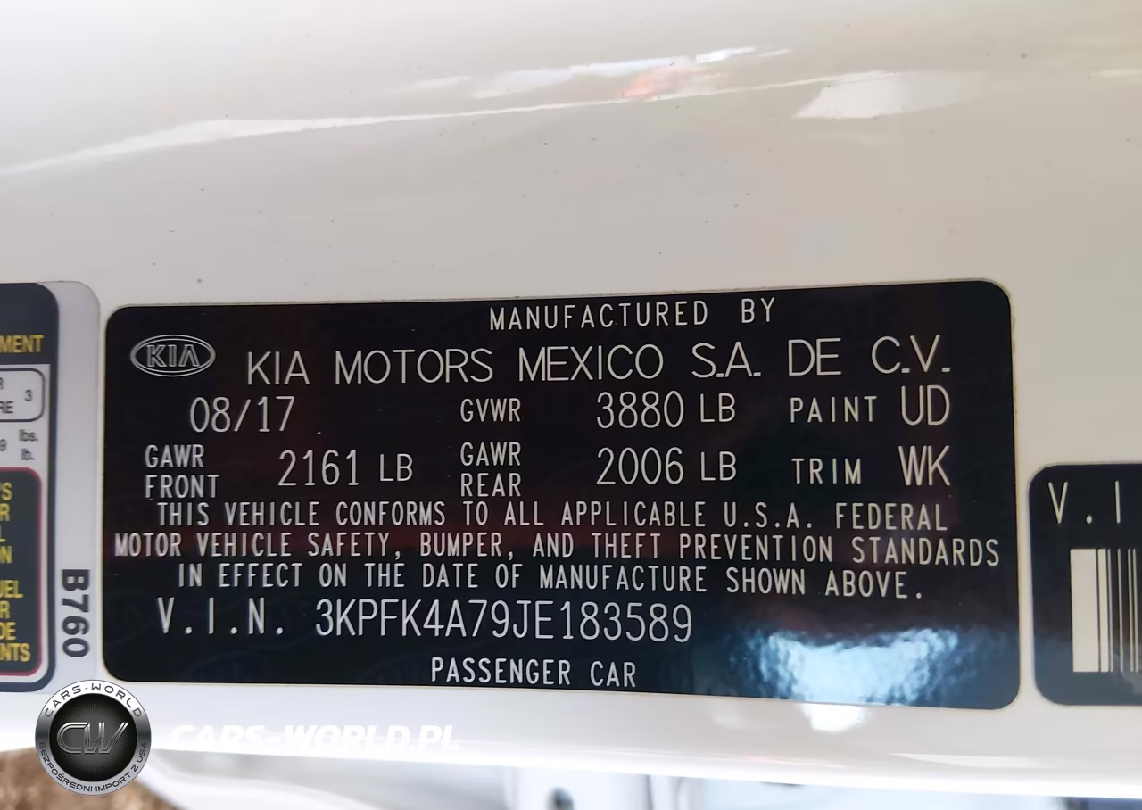 2018 Kia Forte Lx VIN:3KPFK4A79JE183589 - 9