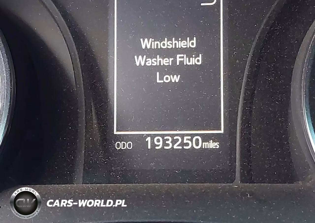2018 Toyota Camry Le VIN:4T1B11HK6JU123793 - 7