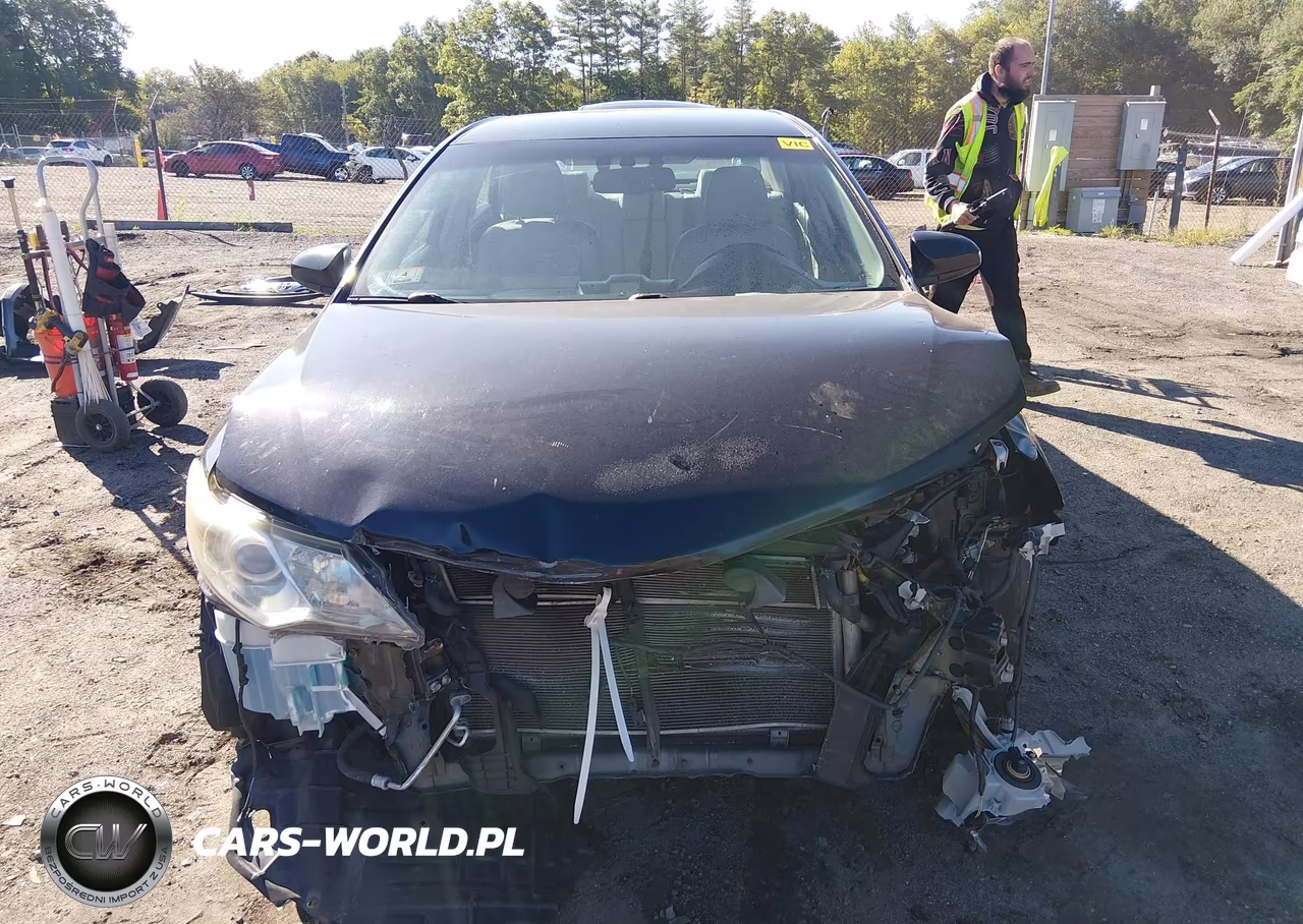 2013 Toyota Camry Hybrid Xle VIN:4T1BD1FK8DU074188 - 13