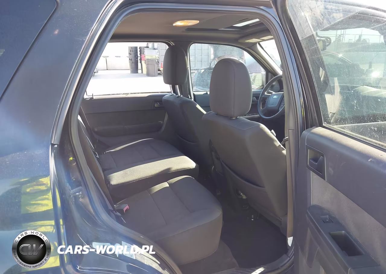 2010 Ford Escape Xlt VIN:1FMCU0D78AKD40250 - 8