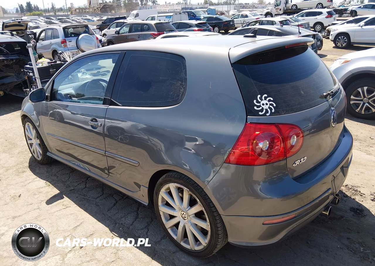 2008 Volkswagen R32 VIN:WVWKC71K68W008881 - 3