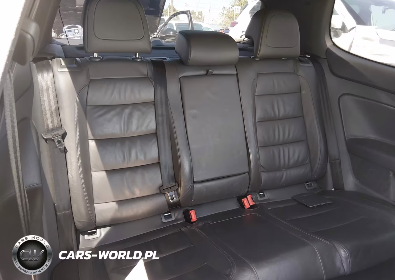 2008 Volkswagen R32 VIN:WVWKC71K68W008881 - 8