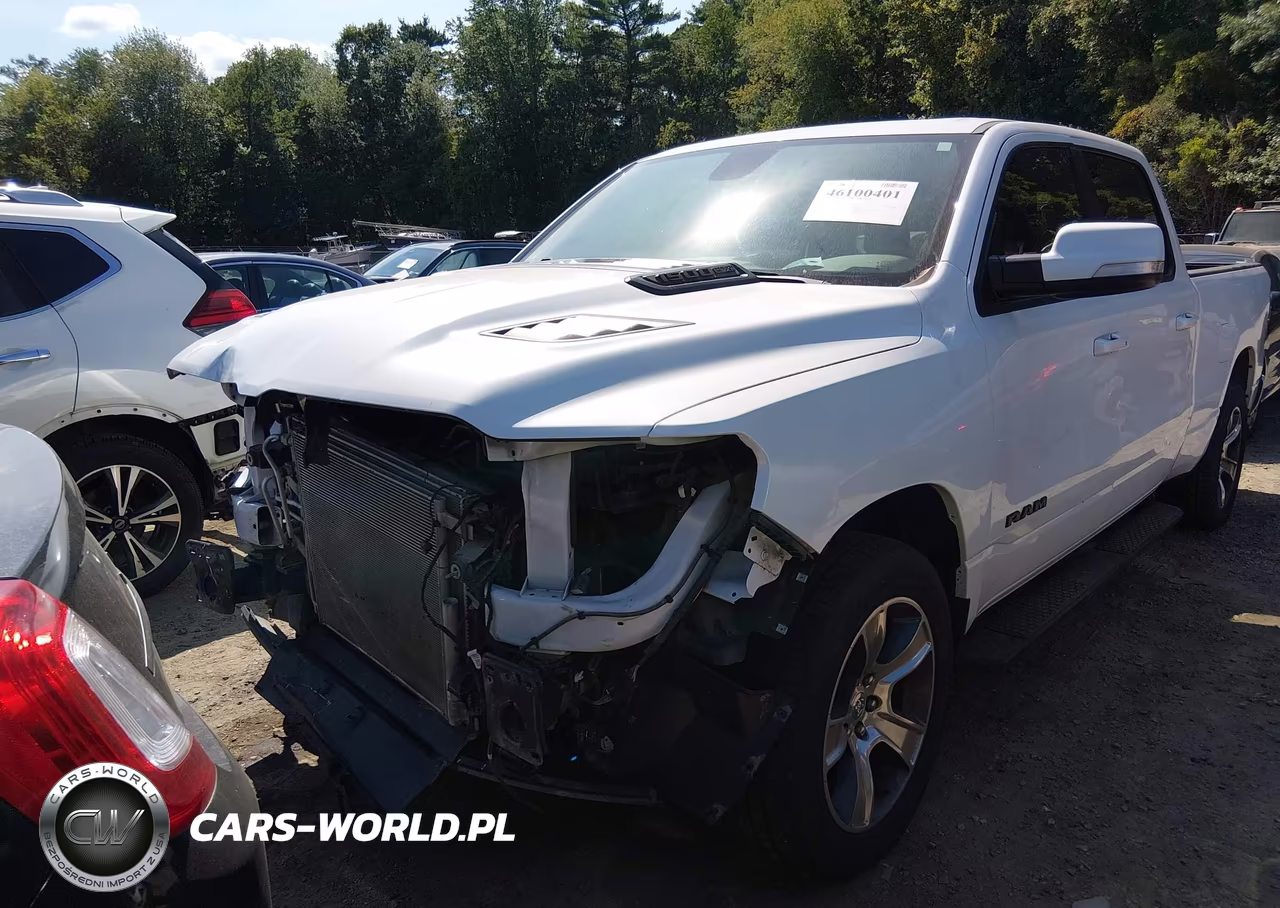 2019 Ram 1500 Sport VIN:1C6SRFTT9KN881804 - 13
