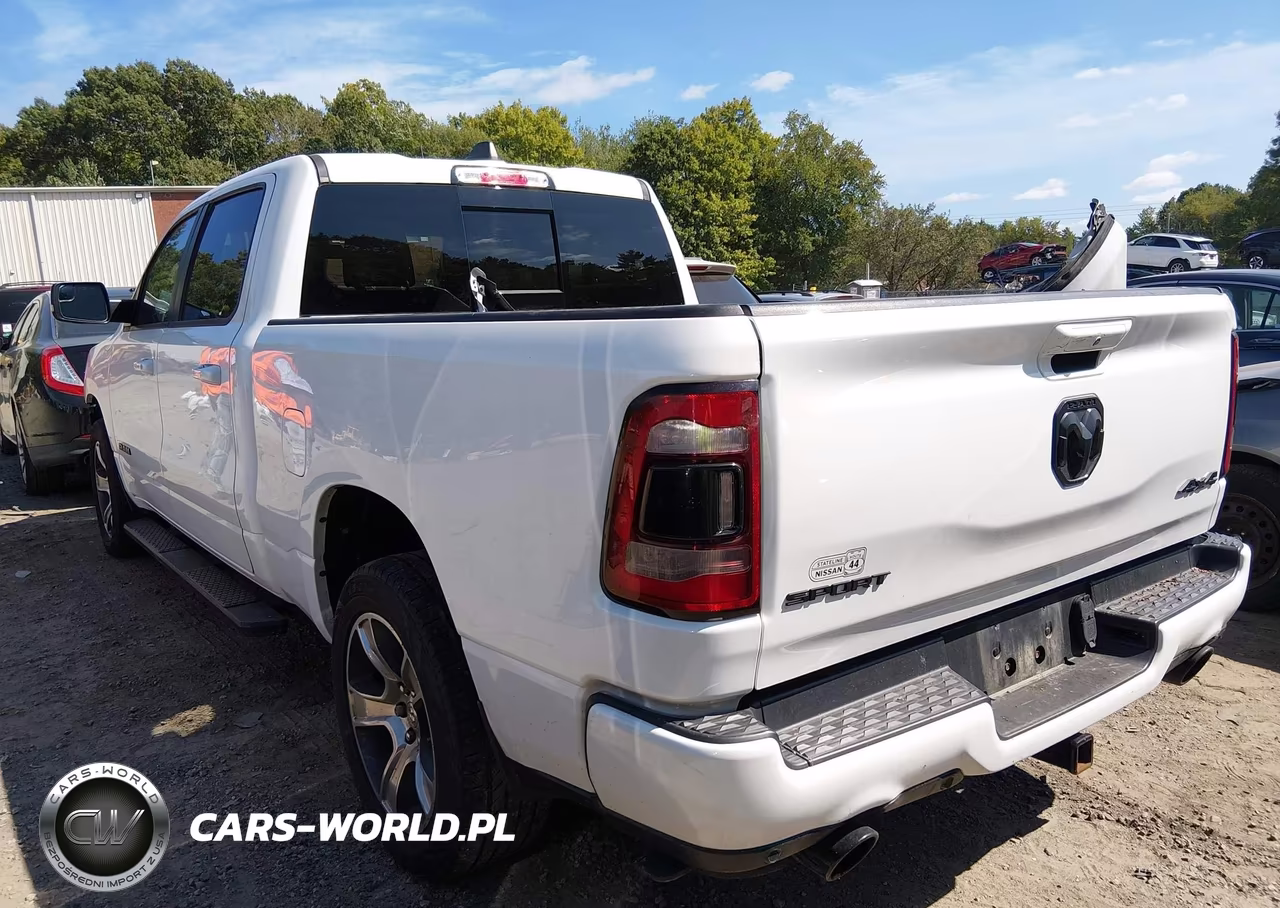 2019 Ram 1500 Sport VIN:1C6SRFTT9KN881804 - 15