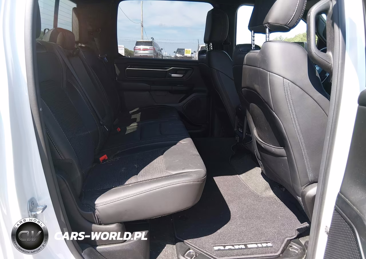 2019 Ram 1500 Sport VIN:1C6SRFTT9KN881804 - 8