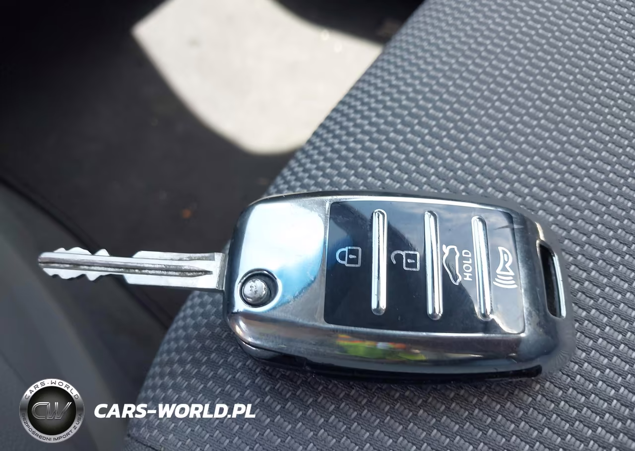 2017 Kia Forte Lx VIN:3KPFK4A77HE028016 - 11