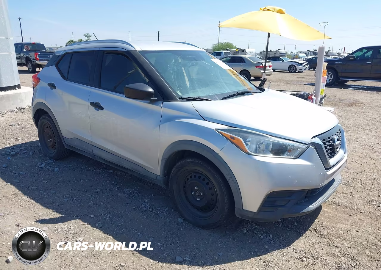 2018 Nissan Kicks S