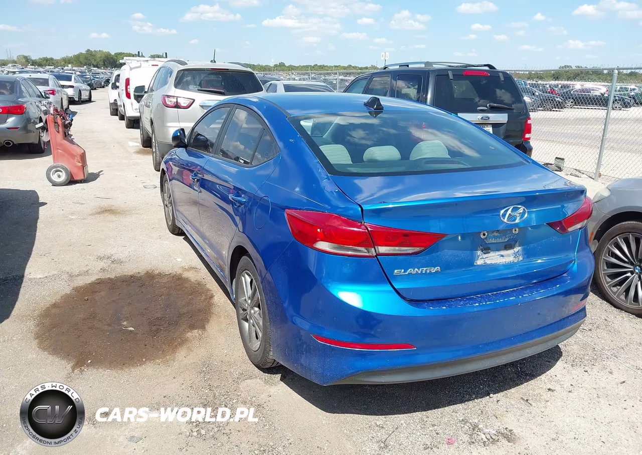 2017 Hyundai Elantra Se VIN:5NPD84LF9HH011451 - 3