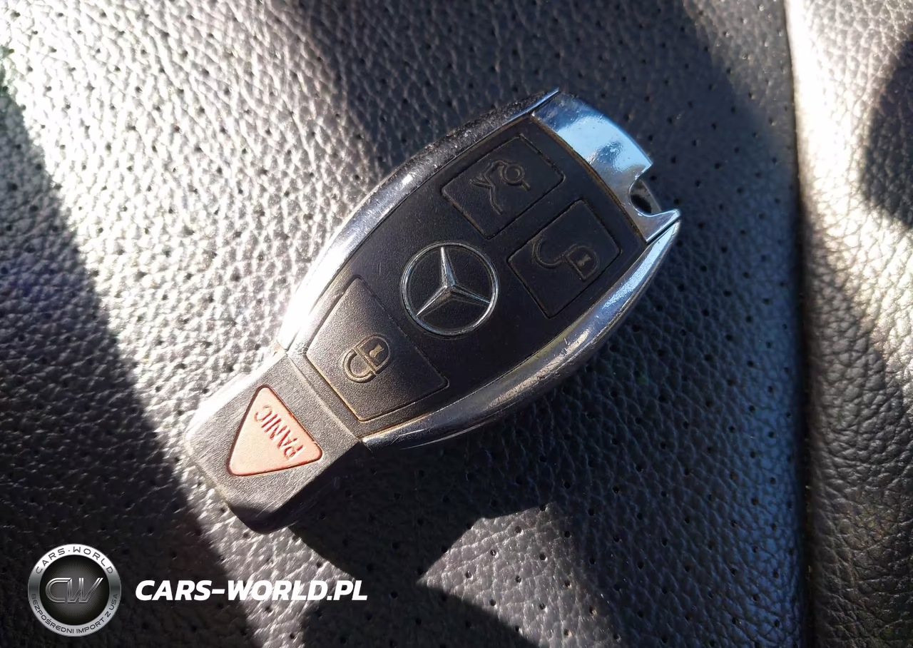 2011 Mercedes-Benz Glk 350 VIN:WDCGG5GB7BF538154 - 11