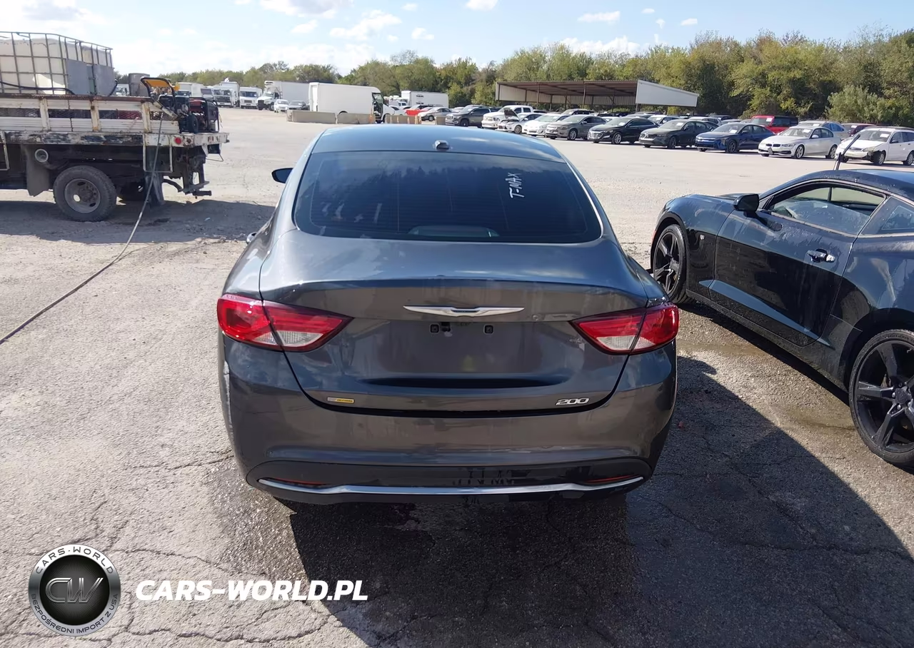 2015 Chrysler 200 Limited VIN:1C3CCCAB4FN669684 - 17