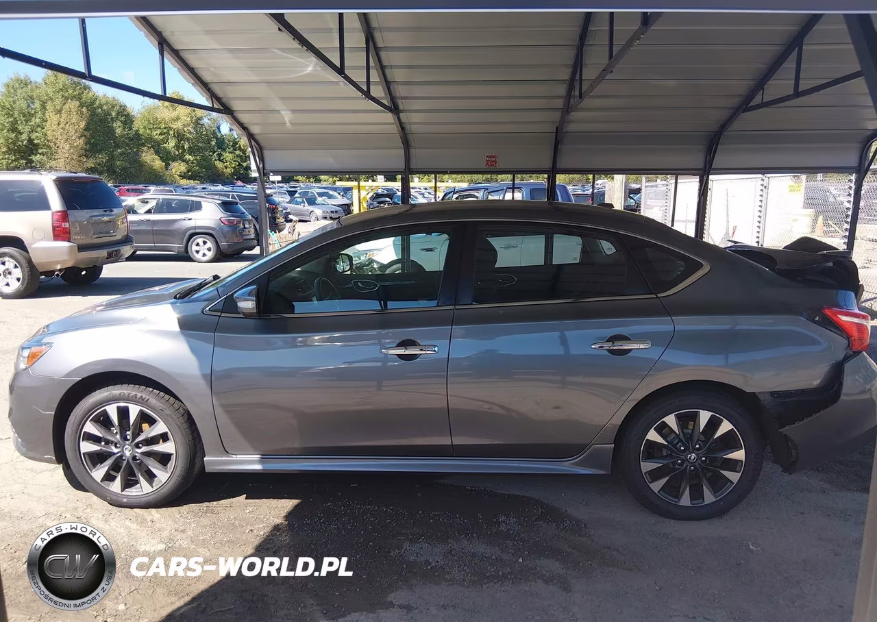 2018 Nissan Sentra Sr VIN:3N1AB7AP3JY204949 - 13