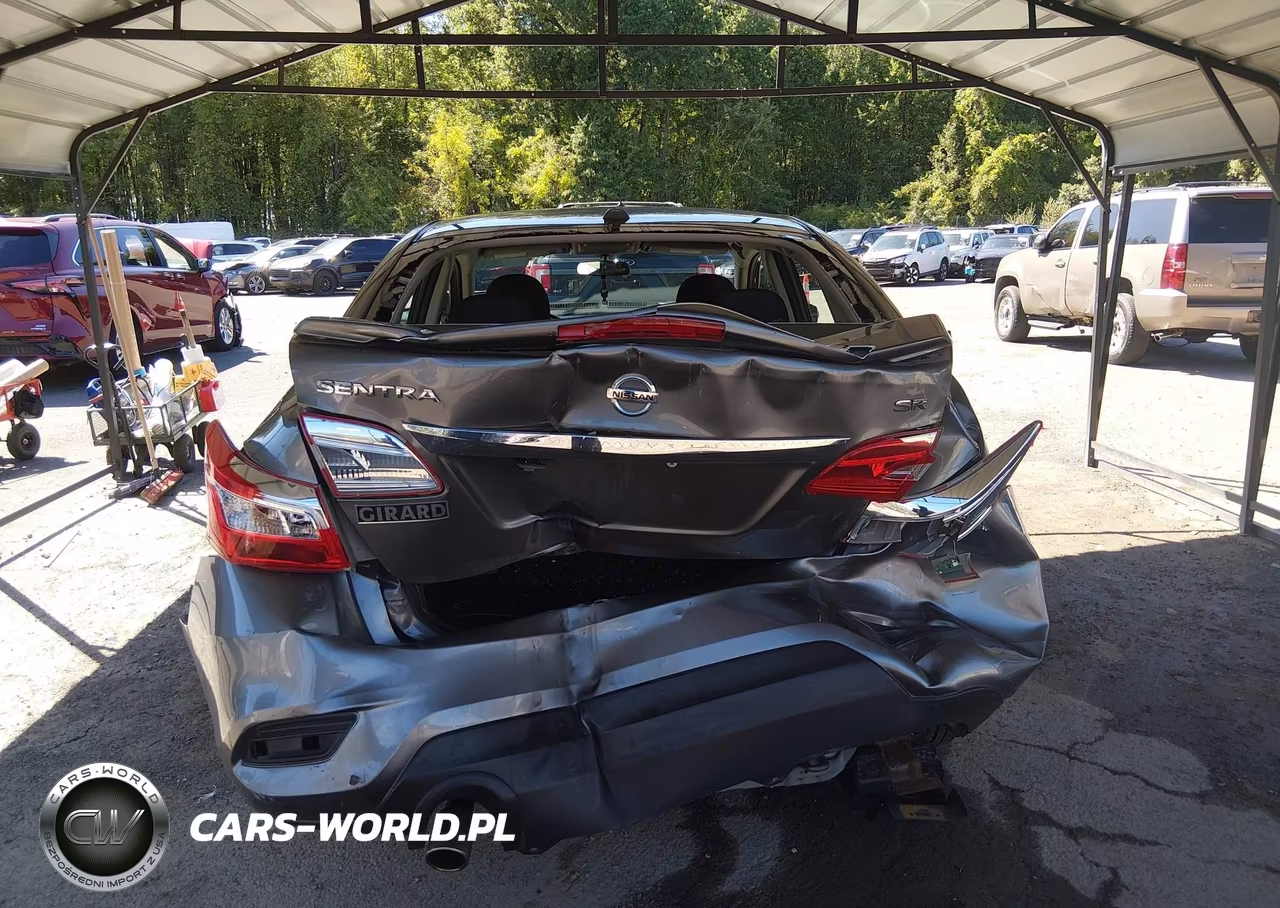 2018 Nissan Sentra Sr VIN:3N1AB7AP3JY204949 - 15