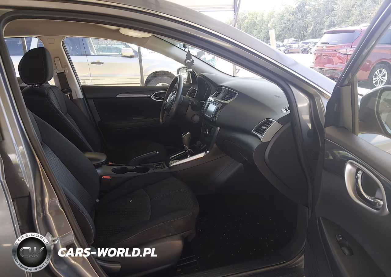 2018 Nissan Sentra Sr VIN:3N1AB7AP3JY204949 - 5