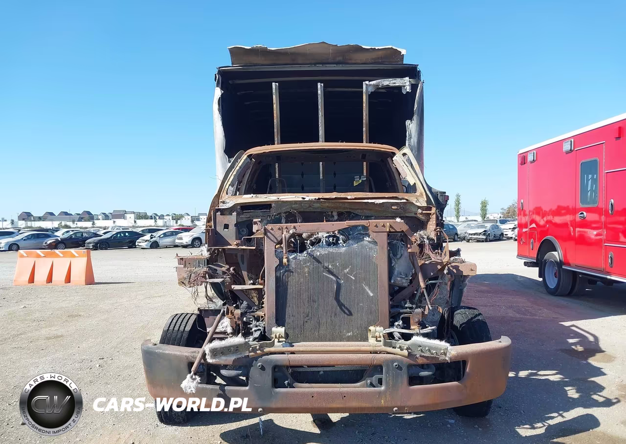 2017 Ford F-650 Diesel Kick-Up Frame VIN:1FDNF6EC6HDB12036 - 15
